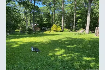 524 Barrack Hill Road, Ridgefield, CT 06877 - Photo 3