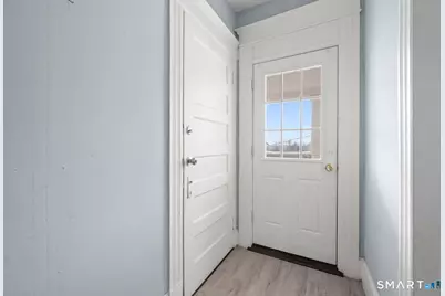 36 Brewster Street, Waterbury, CT 06704 - Photo 29