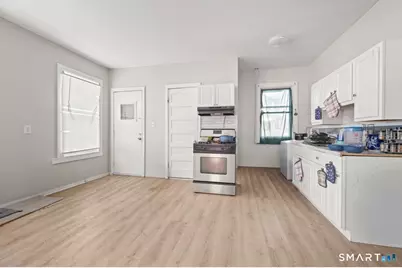 36 Brewster Street, Waterbury, CT 06704 - Photo 5