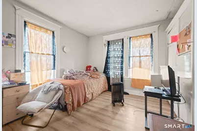 36 Brewster Street, Waterbury, CT 06704 - Photo 15