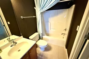 117 Country Club Dr, Oxford, CT 06478 - Photo 29