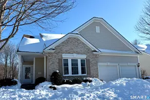 117 Country Club Dr, Oxford, CT 06478 - Photo 1