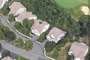 117 Country Club Dr, Oxford, CT 06478 - Photo 3