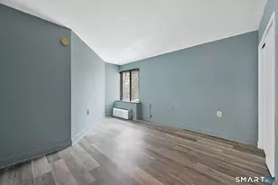 60 Strawberry Hill Ave, Stamford, CT 06902 - Photo 7