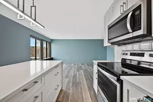 60 Strawberry Hill Ave, Stamford, CT 06902 - Photo 3