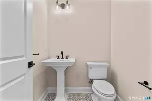 9 Twin Valley Rd, East Lyme, CT 06333 - Photo 13