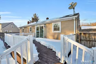 691 Baldwin Ave, Meriden, CT 06450 - Photo 25