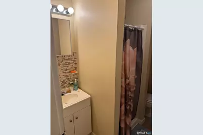 147 Lombard Street, New Haven, CT 06513 - Photo 11