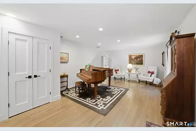 87 Pembroke Drive, Stamford, CT 06903 - Photo 7