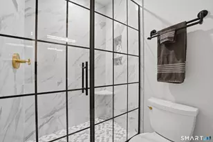 87 Pembroke Dr, Stamford, CT 06903 - Photo 21