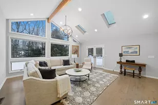 87 Pembroke Dr, Stamford, CT 06903 - Photo 9