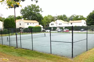 15 Pine Needle Dr, Stratford, CT 06614 - Photo 17