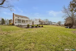 31 Pegasus Dr, Groton, CT 06340 - Photo 3