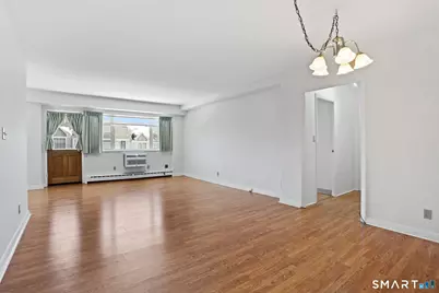 25 Cartright Street #3K, Bridgeport, CT 06604 - Photo 3