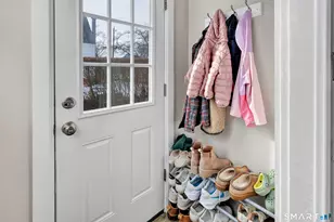 23 Arcadia Ave, Stratford, CT 06614 - Photo 37