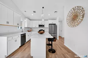 281 Briarwood Ln, Middletown, CT 06457 - Photo 13