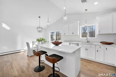 281 Briarwood Lane, Middletown, CT 06457 - Photo 11