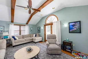 51 Greenes Ridge Rd, Hamden, CT 06514 - Photo 15