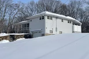 24 Rozum Cir, Prospect, CT 06712 - Photo 3