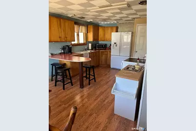 24 Rozum Circle, Prospect, CT 06712 - Photo 5