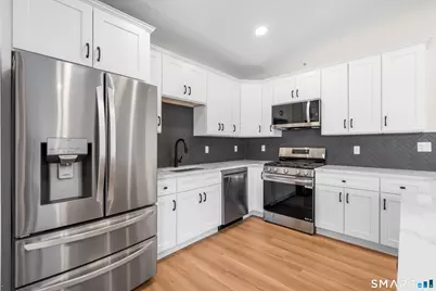 937 Post Road #3A, Fairfield, CT 06824 - Photo 13