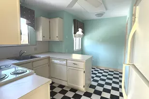 318 Heritage Vlg, Southbury, CT 06488 - Photo 9