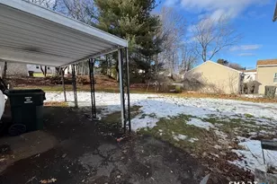 147 Federal St, West Hartford, CT 06110 - Photo 17