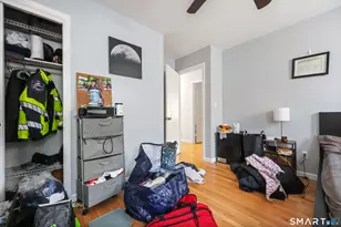 74 Village Ln, Bridgeport, CT 06606 - Photo 19