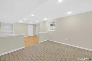 136 Gilbert Ln, South Windsor, CT 06074 - Photo 35