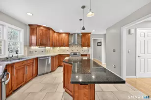 136 Gilbert Ln, South Windsor, CT 06074 - Photo 5