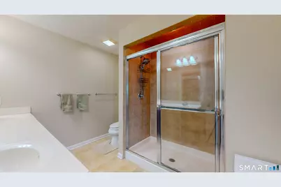 1 Lawrence Avenue #1, Danbury, CT 06810 - Photo 13