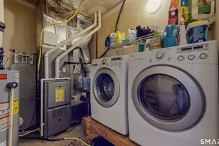 1 Lawrence Ave, Danbury, CT 06810 - Photo 19