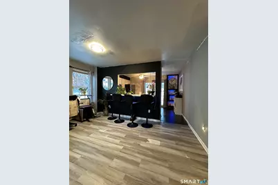 203 Oakland Street #APT F, Manchester, CT 06042 - Photo 7