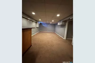 203 Oakland Street #APT F, Manchester, CT 06042 - Photo 17