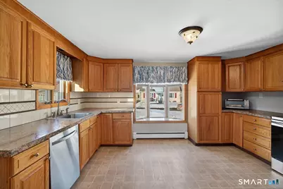 193 Greenfield Avenue, Stratford, CT 06614 - Photo 5