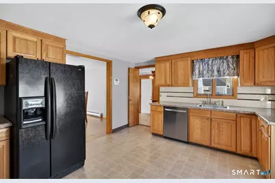 193 Greenfield Avenue, Stratford, CT 06614 - Photo 7