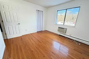 148 High Path Rd, Windsor, CT 06095 - Photo 9