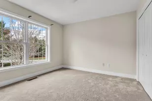 15 Freedom Way, East Lyme, CT 06357 - Photo 17