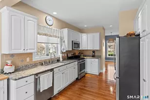 13 Concord Dr, Berlin, CT 06037 - Photo 7