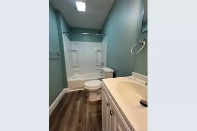 15 Huntington Street #6, New London, CT 06320 - Photo 9