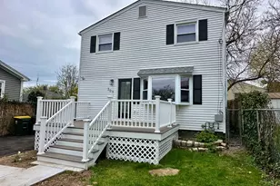 309 Greenfield St, Fairfield, CT 06825 - Photo 1