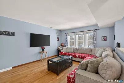 140 Barn Finch Circle #140, Naugatuck, CT 06770 - Photo 15