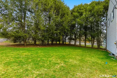 36 Somerset Lane, Stamford, CT 06903 - Photo 25
