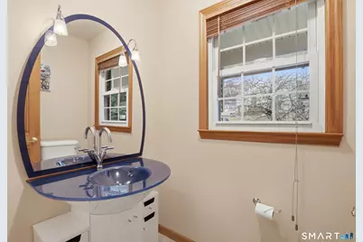 36 Somerset Lane, Stamford, CT 06903 - Photo 5