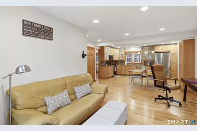 36 Somerset Lane, Stamford, CT 06903 - Photo 7