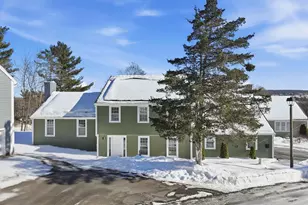 2 Yellow Orange Cir, Middletown, CT 06457 - Photo 1