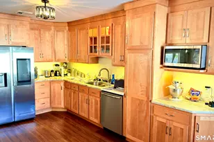 16 Grand St, Thomaston, CT 06787 - Photo 7