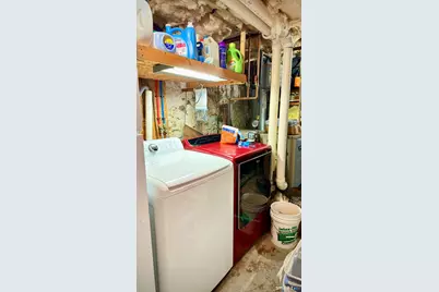 16 Grand Street, Thomaston, CT 06787 - Photo 19