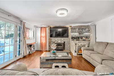 256 Nichols Avenue, Shelton, CT 06484 - Photo 11