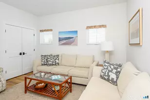 138 Boston Post Rd, East Lyme, CT 06333 - Photo 15